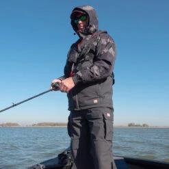 Fox Rage RS Triple Layer Jacket -VisAvontuur 965c58e0899c426cafc21aeb724e6630