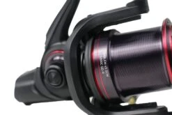 Daiwa - Emblem 45 SCW QD Black/Red TT Exclusive -VisAvontuur angle 5