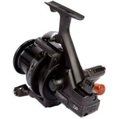 Daiwa - Tournament S 5000T Black Reel -VisAvontuur daiwa tournament s black reel size 5000 5